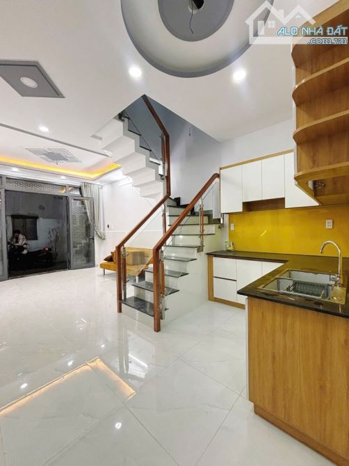 Bán nhà giáp Tên Lửa, 36m2, 3 ty xx. - 1