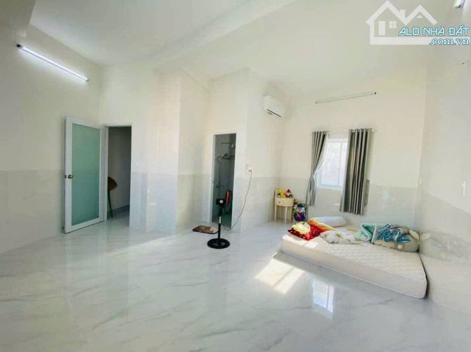 Bán Nhà 1 Trệt 2 Lầu Hẻm Dasu Nguyễn Văn Trỗi 43M2 (4.6x7)   💵 Giá: 4.3Tỷ thương lượng - 1