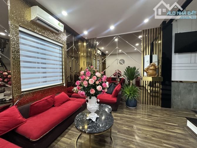 BÁN NHÀ NGUYỄN CHÍ THANH_ Ô TÔ VÀO NHÀ – PHÂN LÔ QUÂN ĐỘI_40m2_18.6 TỶ - 1