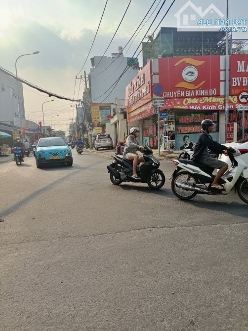 MẶT TIỀN ĐÔNG BẮC CVPM QUANG TRUNG TCH QUẬN 12 GIÁ RẺ 11 TỶ  DIỆN TÍCH 118M2 (6x18 - 1