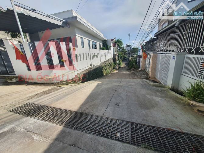 Bán nhà ở hẻm Giải Phóng gần trường học và trụ sở công an - 1