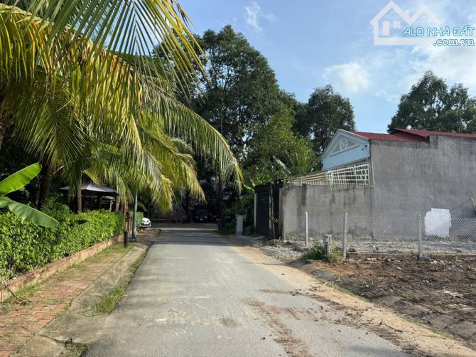 DT 123m(6 x20,5m) giá 5.7 tỷ , đường nhựa 10m, mặt tiền kinh doanh - 1