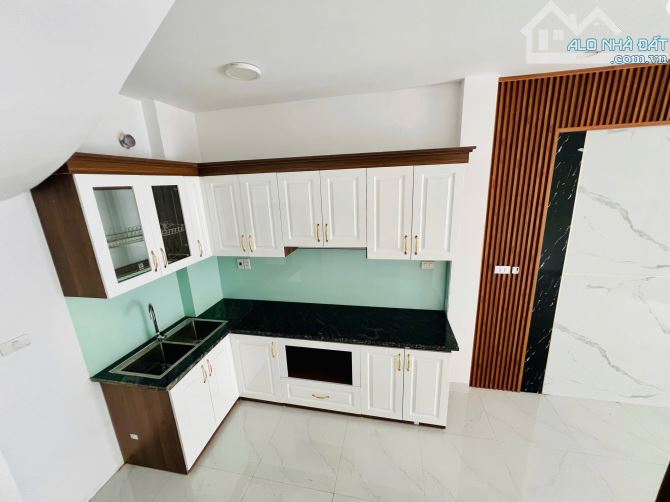 🌟 Siêu hiếm Bát Khối Cự Khối – 31m² x 5 tầng – gần ô tô – 5,3 TỶ - 1