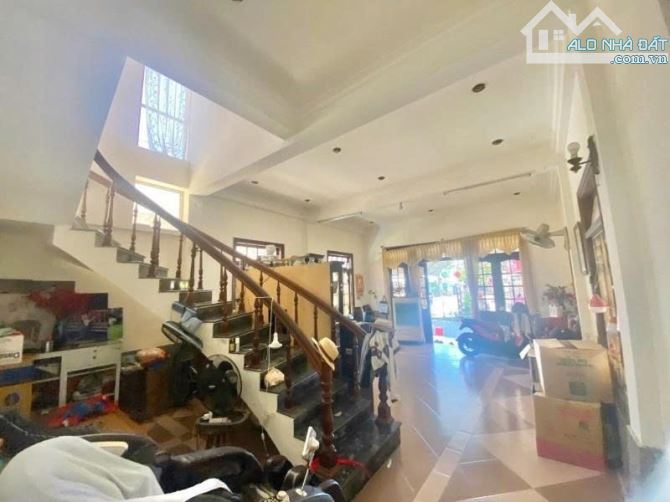 🌟 LÔ GÓC 2 MẶT TIỀN CỰA ĐẠI – HỘI AN 🌟 🏡 Nhà 2 tầng full tiện nghi – 272m² - 1