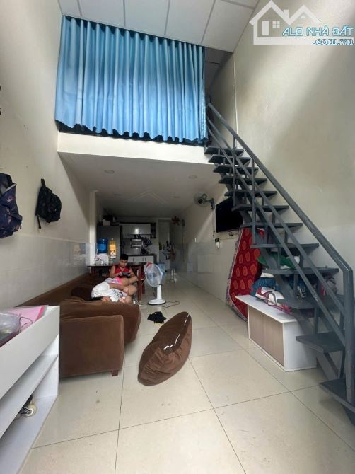 Nhà chỉ 1 tỷ xíu nhà rộng 1 trệt 1 lửng 3,1mx10m đường 3m thới tam thôn 6 hóc môn - 1