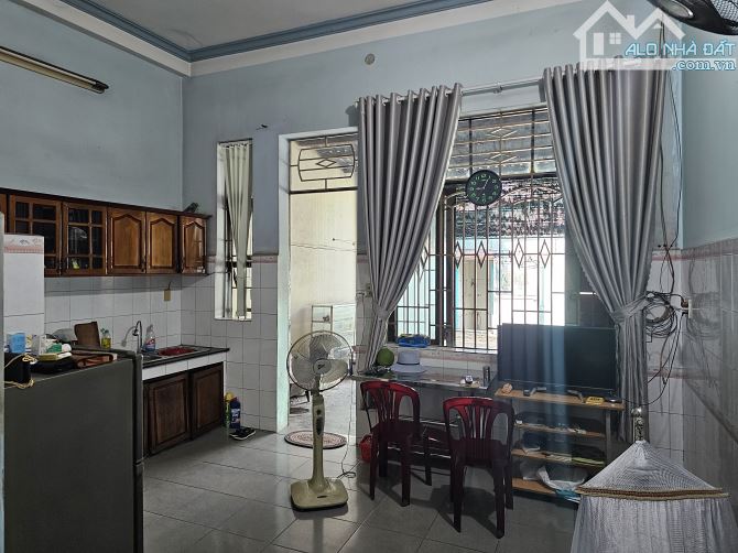 NHÀ 1 TRỆT 2 LẦU MẶT TIỀN ĐƯỜNG ĐỒNG KHỞI - 1