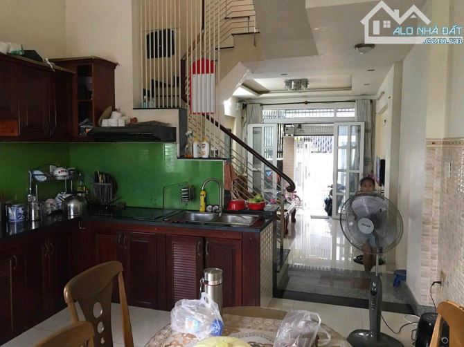 Bán nhà 1T2L mới đẹp, khu phân lô đồng bộ, ngay kế bên trường Hoa Lư - TNPB, Quận 9 - 1