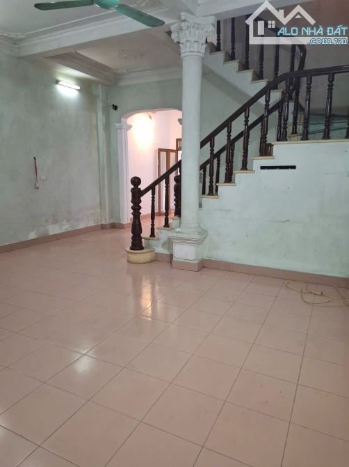 bán nhà An Dương Vương, Tây Hồ  DT 72m², 3 tầng, MT 6m – Gi.á 13.16 tỷ - 1