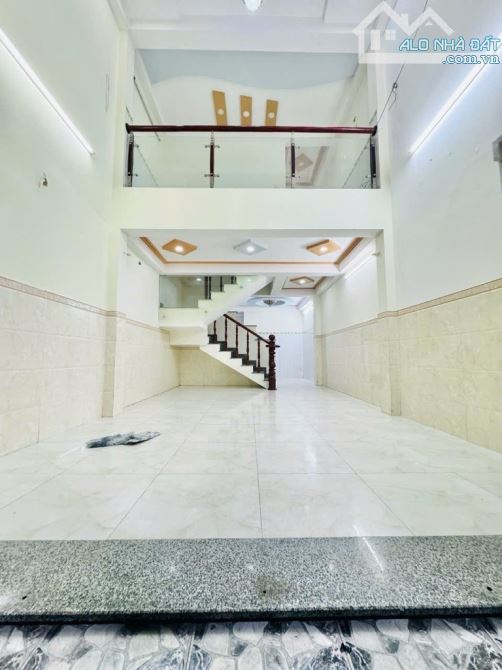 NHÀ ĐẸP BTCT – 4 TẦNG – NGUYỄN TƯ GIẢN, P12 GÒ VẤP 🏡 Diện tích đất: 41,2m² | DT sàn: 115, - 1