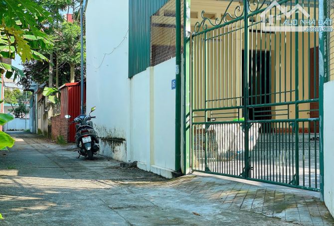 HÀNG F0 PHÚC THỌ – 80M - Ô TÔ VÀO ĐẤT - CÁCH QL32 300M. GIÁ 3X NHỎ - 1