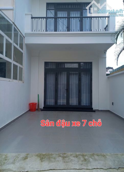 Nhà 4 tầng trung tâm Tp Đà Lạt.Sát bên Điểm du lịch: Biệt thự Hằng Nga - 1