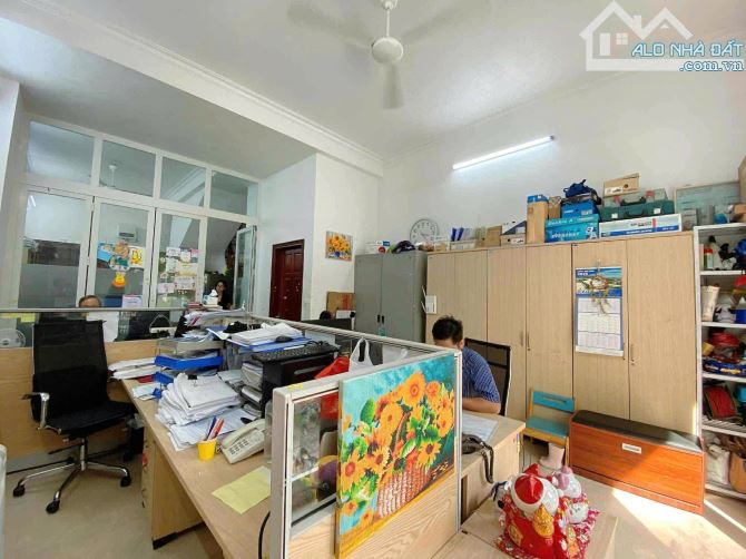 Bán nhà mặt phố Nguyễn Văn Hưởng, KD, vỉa hè rộng, 60m2, mt 5m, 4t, 16.5 tỷ - 1