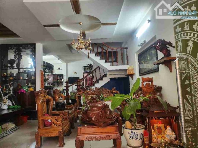 NHÀ 2 TẦNG KẸP KIỆT, 3 MẶT THOÁNG PHỐ TRẦN KHÁNH DƯ – NGAY KHU PHỐ DU LỊCH AN THƯỢNG - 1