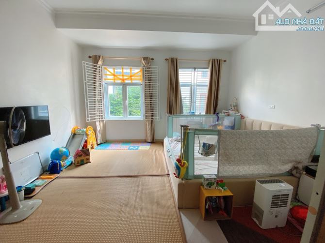 Nhà 4 tầng Dân xây Nguyễn Văn Hưởng, vỉa hè ô tô tránh, kinh doanh, 55m, MT 5m nhỉnh 15 tỷ - 1