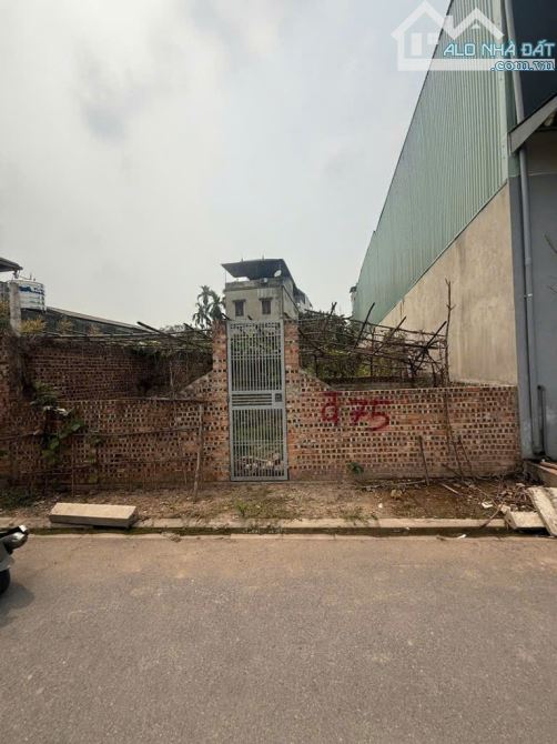 XÂY TÒA NHÀ KD ĐỈNH, Gần Cầu Thanh Trì, 2 thoáng trước sau, View Hồ, 310M Nở Hậu Giá 35 Tỷ - 1