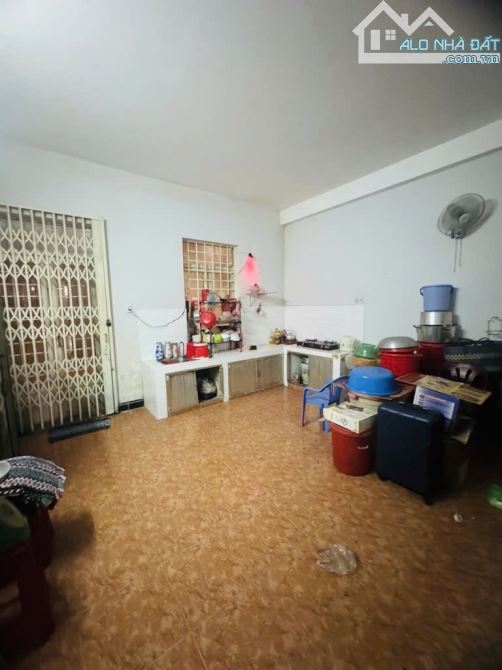 Bán nhà 4 tấm đường 50 Tân Tạo DT 5*20 - 1