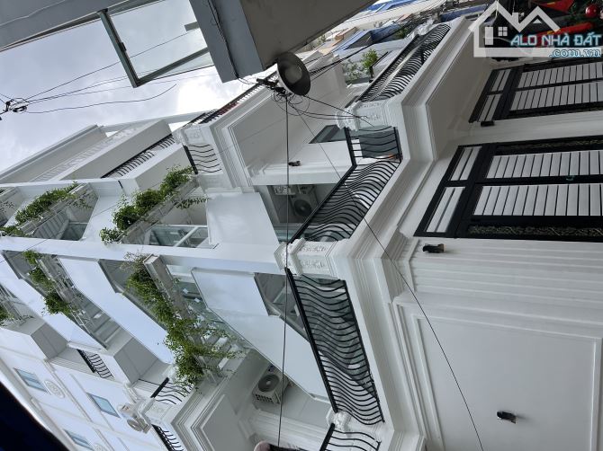 Bán CHDV Tân Hương, ngang 7.3m 5 tầng, 30 phòng dòng tiền 170tr/ tháng - 1