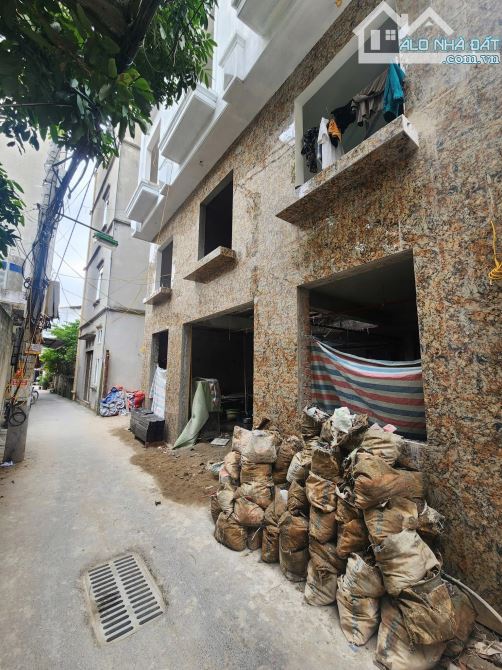 Hiếm . Toà Chung Cư MiNi 100M2 Tây Mỗ. 28 phòng Khép kín Full đồ . Giá 26 tỷ - 1