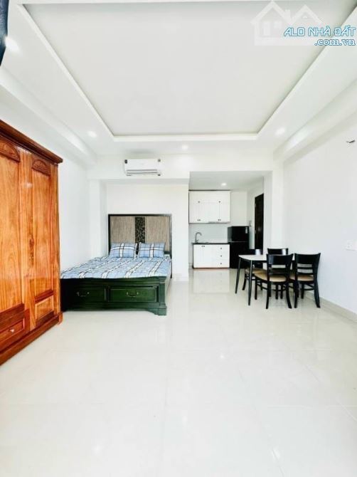 CHDV ngay ngã tư hàng xanh, 8 tầng thang máy, có hầm, hơn 200m2 ngang lớn 8.7m, 1000m2 SD. - 1