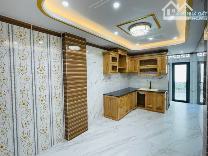 BÁN NHÀ 1 TRỆT 3 LẦU MỚI ĐẸP HẺM Ô TÔ NGUYỄN AN NINH - 1