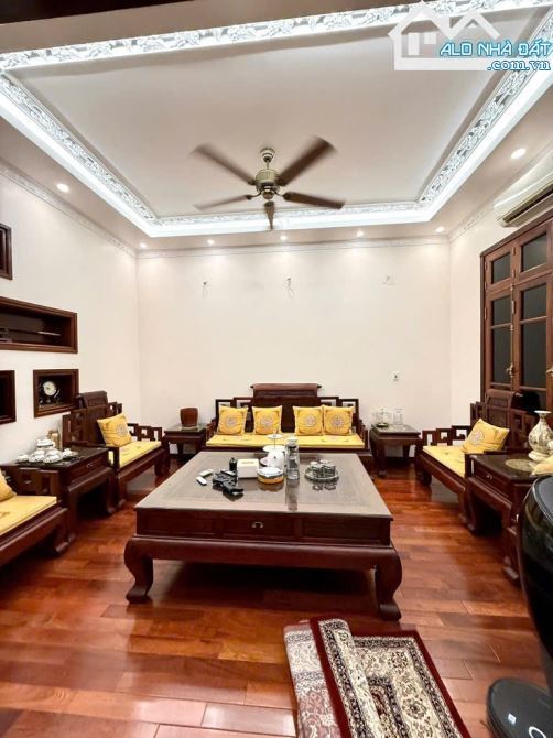 BÁN NHÀ NGUYỄN CHÍ THANH ĐỐNG ĐA, PHÂN LÔ, ÔTÔ VÀO NHÀ, DÂN XÂY, 2 THOÁNG, 48M2 GIÁ 15 TỶ - 1