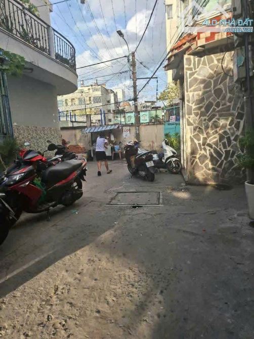 🏡🔥 BÁN GẤP NHÀ HẺM XE HƠI – LÂM VĂN BỀN, Q7,💰 CHỈ CÒN: 3,9 Tỷ🏡🔥 - 1