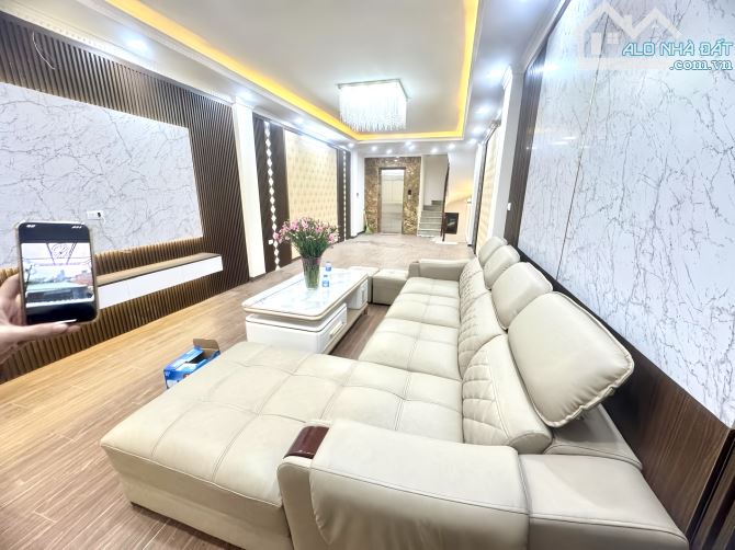 7T thang máy mặt phố Trịnh Đình Cửu, vỉa hè, KD, gara, cho thuê cao, 51m2 thông sàn - 1
