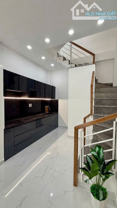 Nhà 4 tầng mới vào ở liền Hưng Phú P9 Q8. Giá 4,99tỷ TL - 1