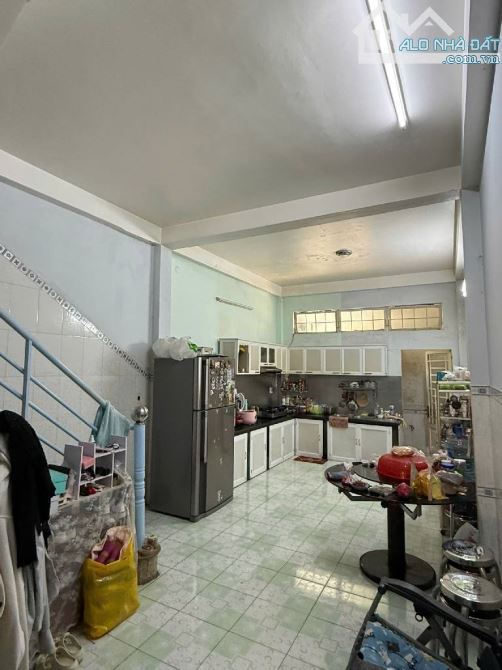 MẶT TIỀN CHỢ KP 3 NGUYỄN THỨC TỰ NGAY TÊN LỬA - KD ĐA NGHỀ - 4X23M-3 TẦNG - CHỈ HƠN 11 TỶ - 1