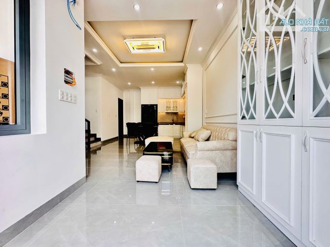 NHÀ 3 TẦNG – KIỆT Ô TÔ TRÁNH NHAU PHẠM VĂN ĐỒNG - HUẾ (FULL NỘI THẤT) - 1