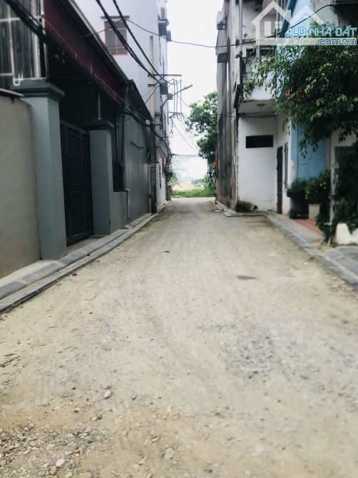 ĐẤT NỀN UY NỖ ĐÔNG ANH, THÔNG Ô TÔ TRÁNH VÀI BƯỚC RA BÌA LÀNG - 1