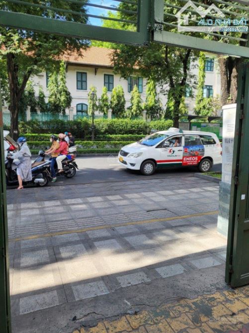 Cho thuê văn phòng 35-45-60m2 - Mặt tiền đường Nam Kỳ Khởi Nghĩa, Quận 3 - 1