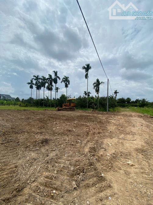 HÀNG MỚI KHUI CÒN NÓNG HỔI CHO QUÝ ANH CHỊ ĐANG TÌM MUA Ở HAY MUA ĐẦU TƯ ĐÂY Ạ - 1