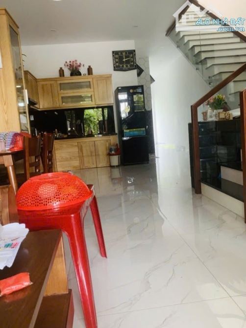 Bán nhà 2 tầng mới mặt tiền đường Trảng Kèo 1 - 1