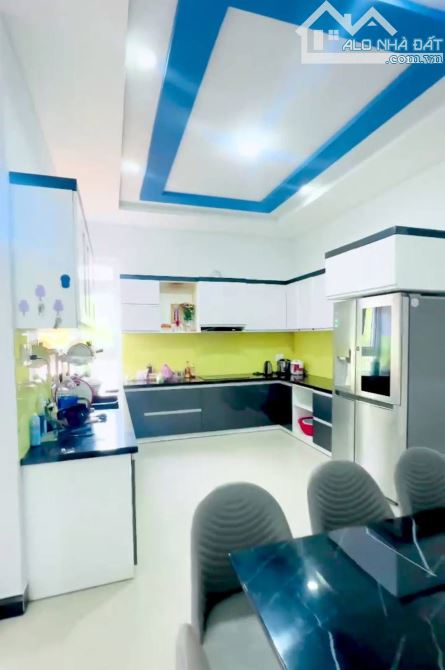 KẸT TIỀN – BÁN GẤP NHÀ VIEW ĐẸP ĐƯỜNG ĐỐNG ĐA – ĐÀ LẠT 405M2 GIÁ 18 Tỷ 250TR - 1