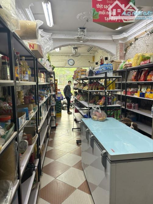 NGUYỄN ĐÌNH HOÀN CẦU GIẤY 35m 5T MT3m 13.4 TỶ MẶT PHỐ VỈA HÈ RỘNG KINH DOANH - 1