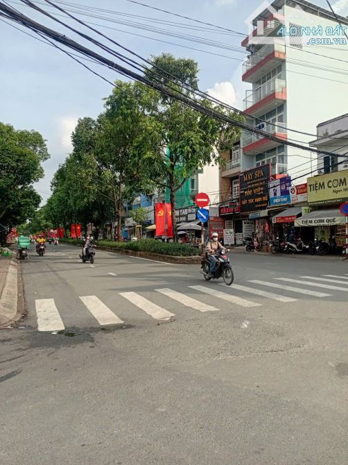 Mặt Tiền đường 20m - TRẦN THỊ ĐIỆU giáp ĐỖ XUÂN HỢP, Dt 142m2, Ngang 5m, Giá Chỉ 15.5 Tỷ - 1