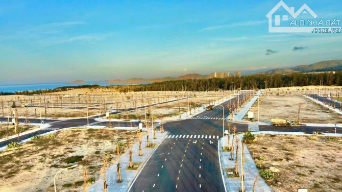 Cần bán đất biển Nhơn Hội - Quy Nhơn. Giá rẻ chỉ 1ty5x. Cách biển vài trăm met