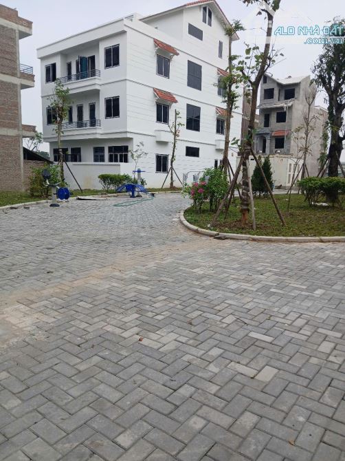 Bán đất liền kề Cineco 5, Tân Lập, 75m2, tự xây, giá 130 triệu/m2. - 1
