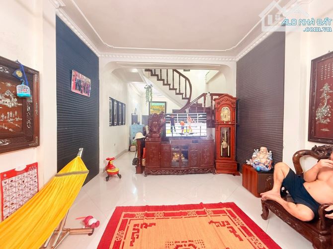 Mặt ngõ Chính Kinh, ô tô đỗ cửa, thông vòng quanh, DT 75m2, MT 4,5m, sổ phân lô, 18 tỷ - 1