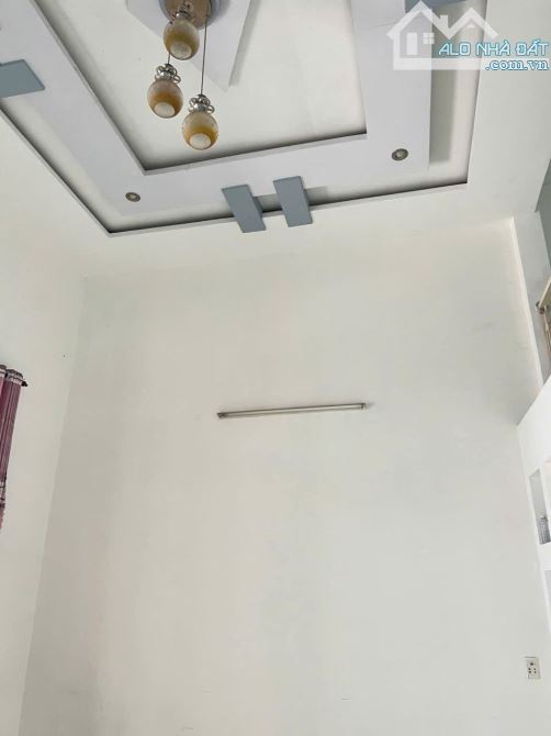 BÁN NHÀ TRỆT LỬNG ĐÔNG HÒA DĨ AN, SAT KDC , 2PN, 3.75 TI - 1