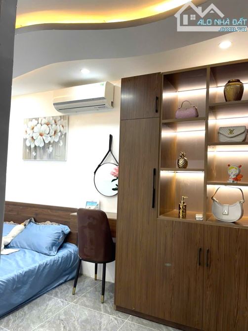 Hiếm có khó tìm, nhà 2 mặt kiệt trung tâm Hải Châu 1, Đà Nẵng - 1