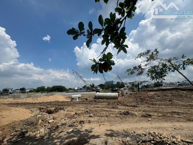 BÁN ĐẤT MẶT TIỀN SÔNG VÀM THUẬT - 1900M2 - NGANG 25M - AN PHÚ ĐÔNG, Q.12. GIÁ :79 TỶ - 1