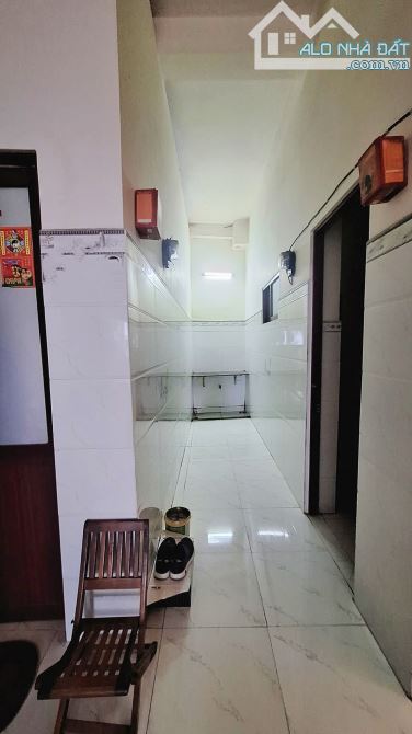Bán CHDV 118 m2, 4 Tầng, 11 phòng, Phạm thế hiển,  P6, Quận 8 - 1