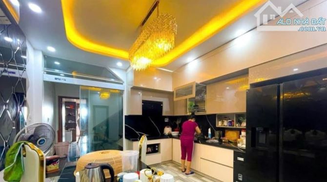 Bán nhà Trung Lực, Đằng Lâm, Hải An, giá chỉ có 9,6 tỷ - 1