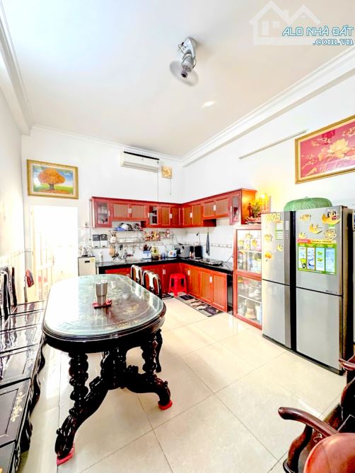 Bán nhà Bình Trị Đông gần Tên Lửa Bình Tân, 4 tầng, 72m2 (4x18m), hẻm 7m, 7.x tỷ - 1