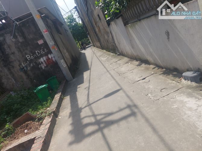 TÀI CHÍNH 4.X TỶ, DT: 90M², MT: 4.2M, Ô TÔ VÀO ĐẤT, ĐƯỜNG THÔNG, KINH DOANH OK. TỔ 5, TT. - 1