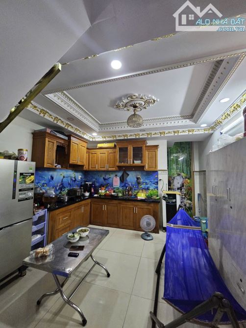 Bán nhà mới hẻm 840/ Hương Lộ 2, DT 4 x 8m, 3.5 tấm, 4.35 tỷ. (Tín Hưng) - 1