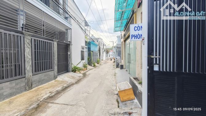 bán nhà nghỉ 4 tầng - 18 phòng - dòng tiền 30-40 triệu / tháng - 1