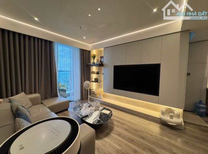 BÁN CĂN HOA HẬU TÒA M1 CHUNG CƯ CAO CẤP METROPOLIS 29 LIỄU GIAI - 78M2 - 18.5 TỶ - HIẾM - 1